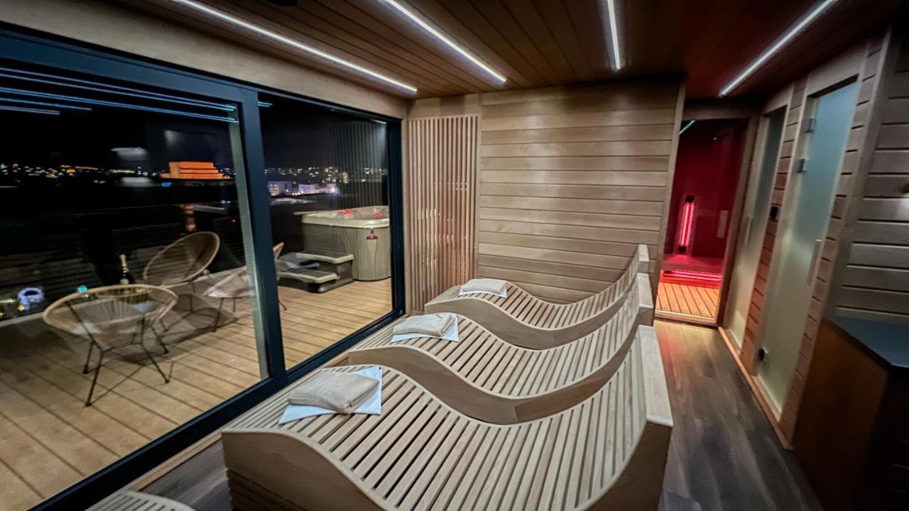 Boutique Hotel11 With Rooftop Spa Nitra Exterior photo
