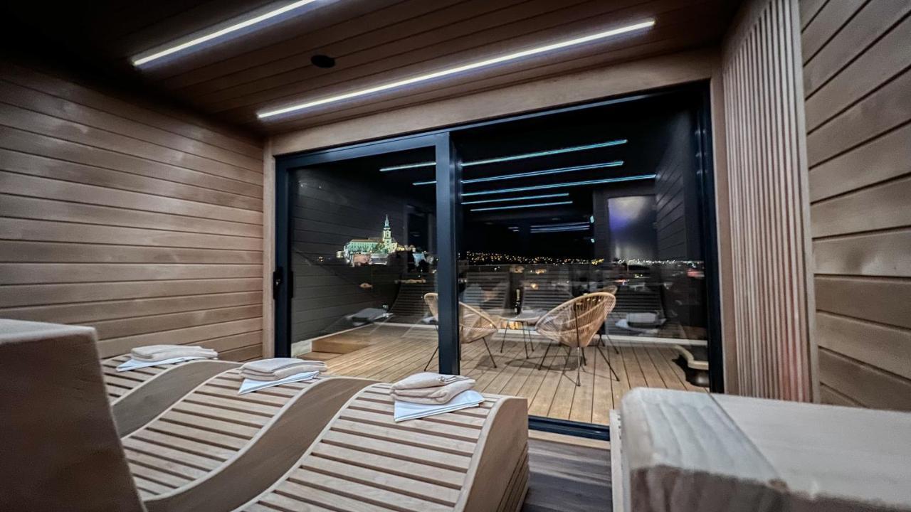 Boutique Hotel11 With Rooftop Spa Nitra Exterior photo